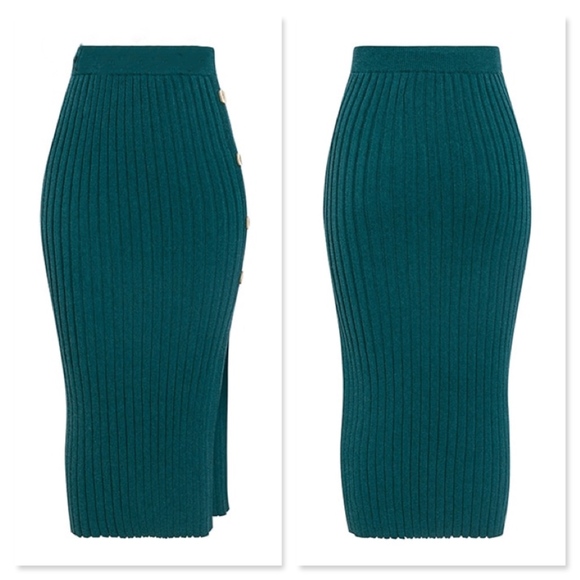 Green Rib Knit High Slit Buttoned Midi Skirt - Picture 4 of 8